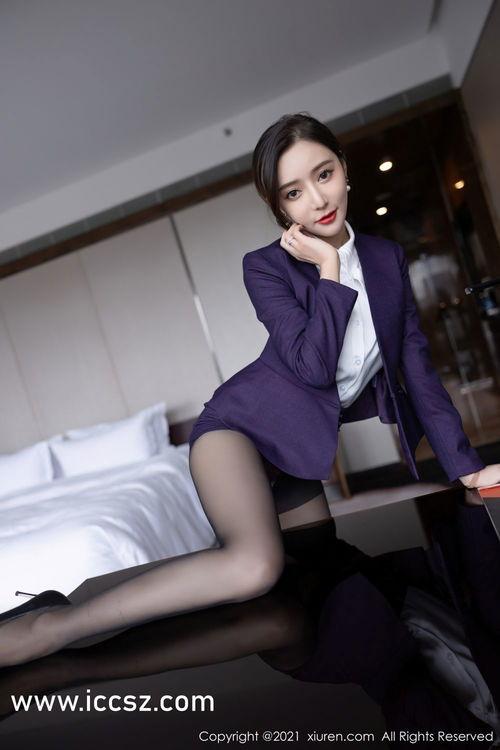 吃瓜网红模特图片高清,吃瓜瞬间，魅力四溢